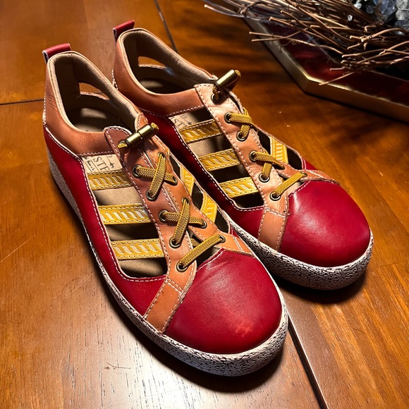 L'ATISTE | Shoes | Spring Step Lartiste Porscha Color Block Redbrown ...